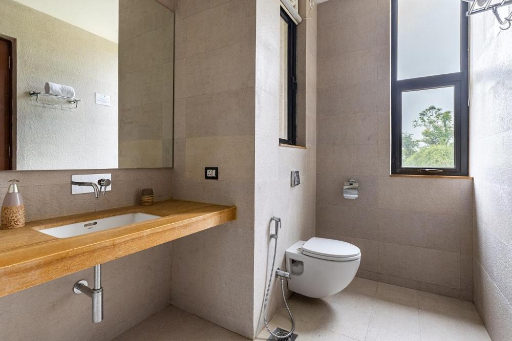 Tipsy Turtle 47 Villa โลนาวาลา ภายนอก รูปภาพ